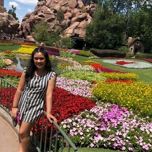 Meet your Posher, Samantha